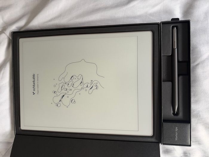 Remarkable Paper Pro with Marker Plus (Colour Paper Tablet)