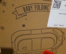 baby folding