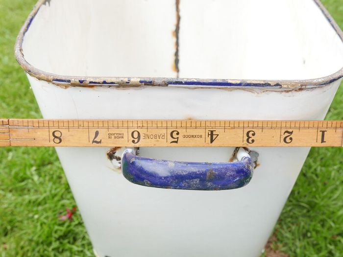 Vintage Prince & Wares White Enamel Porcelain Bread Metal Tin Box