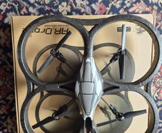 AR Parrot Drone like new complete in box