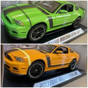 Ford Mustang Boss 302 Year 2013 x 2 Models