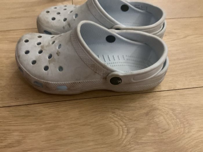 Light blue crocs