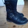 girls black boots Image 2