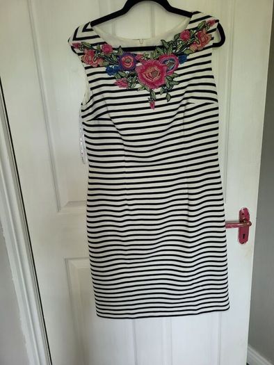 Ladies Dress