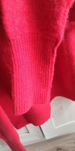 American Vintage sweater