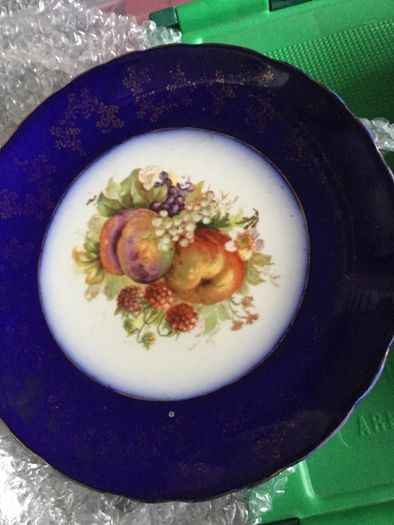 A pair of plates
