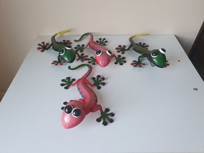 Lizard ornament with head on a spring - 2 euro each