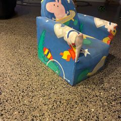 Kids Pepa Pig armchair