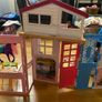 Barbie House Playset with Dolls Image 7
