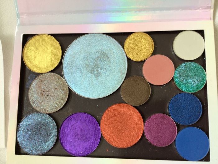 Custom Palette of Fourteen Pots