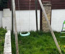TP Wooden Swing
