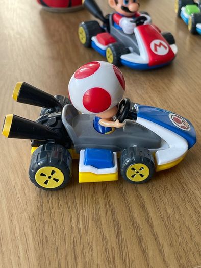 Super mario Kart - Mario, Toad and Yoshi