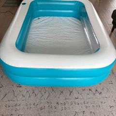 Summer Waves Rectangular Family Pool w/ Cupholder and Headrest