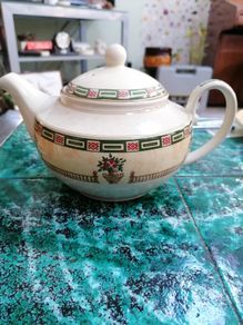Vintage Staffordshire tea pot