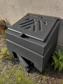 Large coal bunker FREE