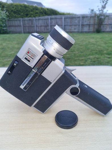 Vintage Movie Camera - Sankyo Super CM 400