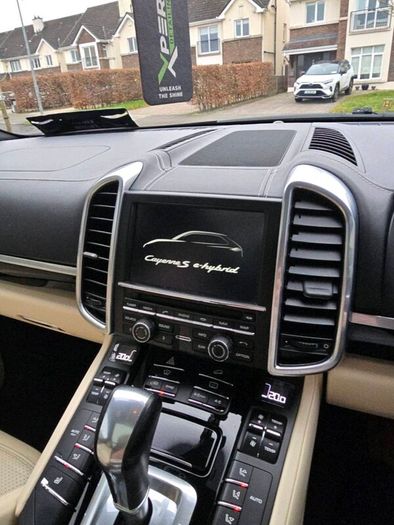 Porsche Cayenne S e-hybrid
