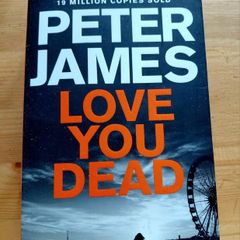 Love you Dead. Peter James.  4 books 10 euro