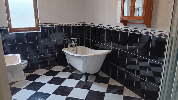 Free Standing Bath