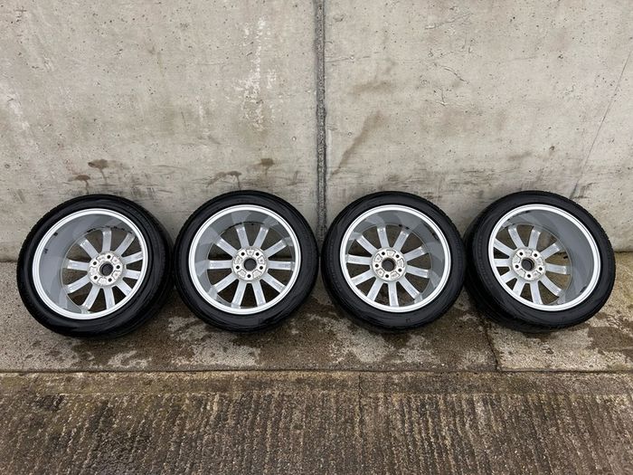 Genuine Volkswagen 17" Alloys & Tyres - Bridgestone