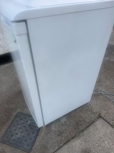 Under counter fridge