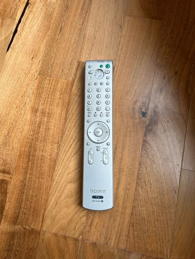 Sony Bravia 40 Inches Tv With Built in Speakers and Woofer