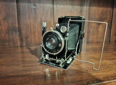 Camera Carl Zeiss Jena Tessar