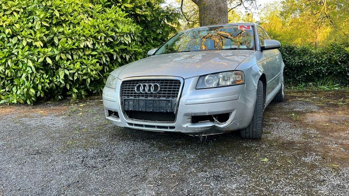 2006 Audi A3 damaged front end