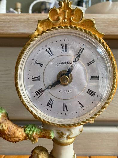 Vintage Juliana Collection quartz Mantel Clock