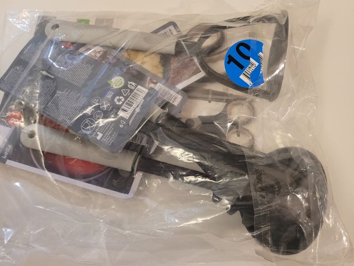 Miscellaneous cooking utensils