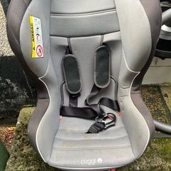 Cuggl car seat