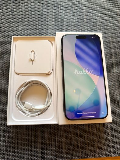 iPhone 15 Pro Max 256GB Black Titanium