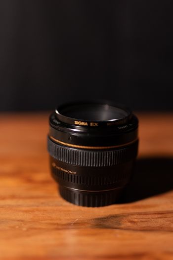 Canon EF 50mm F/1.4 USM Lens