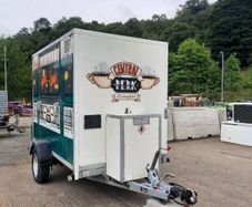 Mobile catering trailer