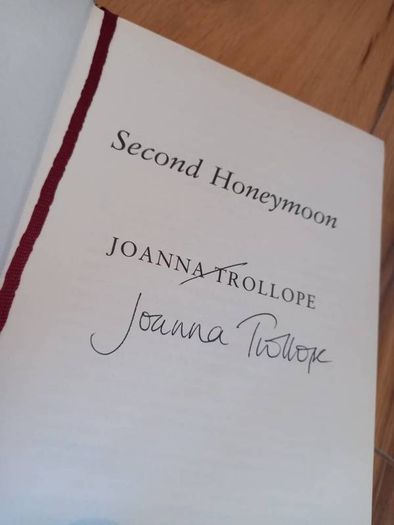 Signed Joanna Trollope Second Honeymoon Book