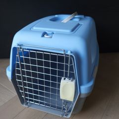 pet carrier