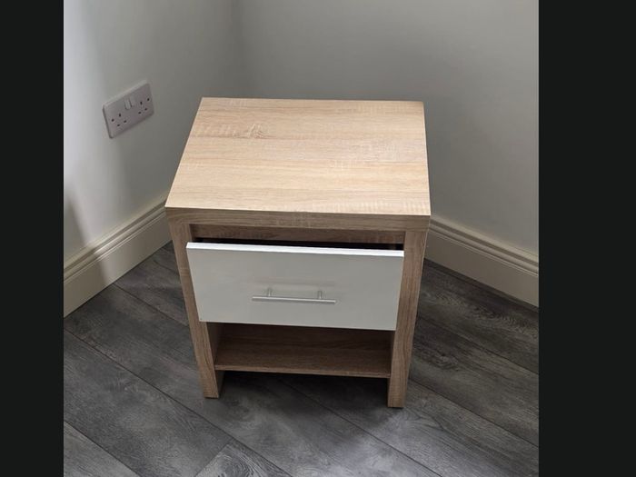 3-Piece Bedroom Furniture Set