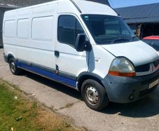 Renault master van 2.