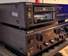 Sony CDP-X55ES Cd Player with Original Wooden Side Panels