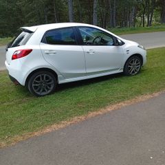 2014 Mazda 2