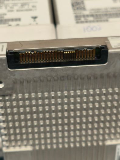 Lenovo 01gv732 800gb Sas 12gb/s Solid State Drive Husmm3280ass200 (health: 100%)