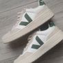 Veja trainers Image 5
