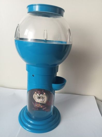Vintage Looney Tunes Tasmanian Devil Manual Push Gumball Machine 1998