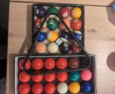snooker and pool balls