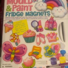 Mould and Paint Set