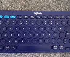 Logitech K380 Multi-Device Bluetooth Keyboard | Navy Blue | Barely Used