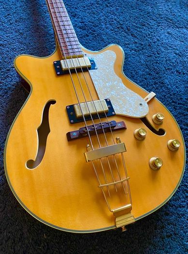 Jay Turser JTB-3 Semi Hollow Bass Guitar