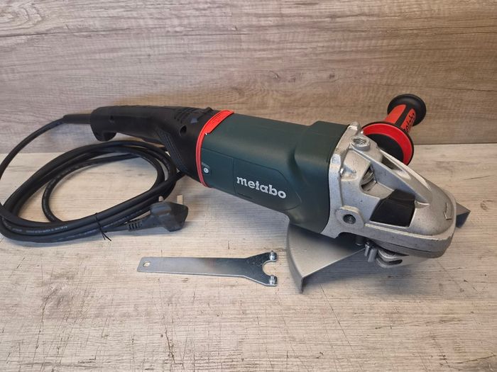 METABO 9 inch, 2200W Angle Grinder WE 22-230 MVT