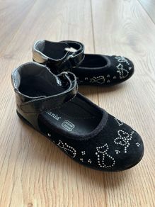 Melania suede/leather sandals, size UK8 (EUR 25)