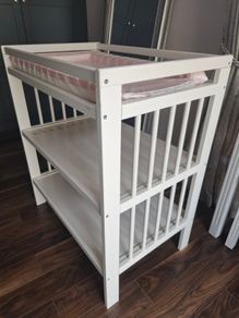 Baby changing table